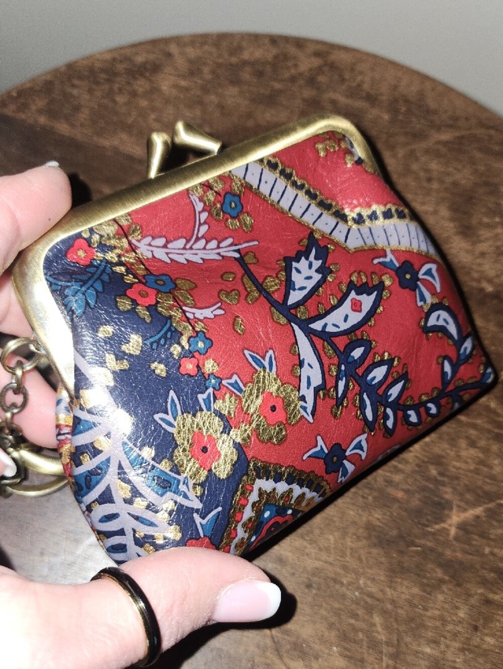 Patricia Nash Floral Paisley Navy Red Kisslock Coin Purse Keyring - Picture 12 of 13